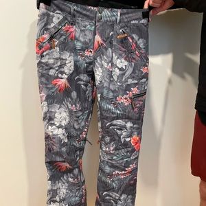Roxy women’s snowboard pants